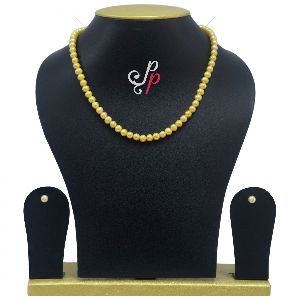 Exotic Pearl necklace set