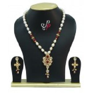 Kundan & Pachi Pearl Sets