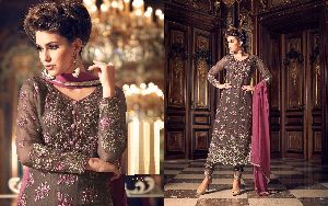 Pakistani Style Designer Salwar Kameez Online