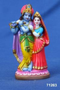 71263 Radhakrishna Statue