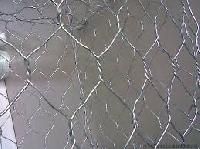Chicken and Hexagonal Wire Netting Mesh