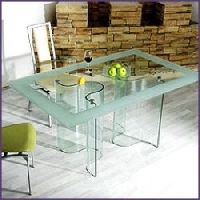 Curve Glass Dinning Table