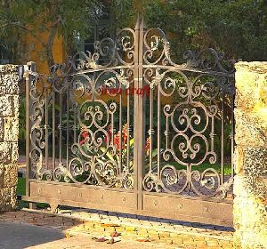 ms antique iron gate
