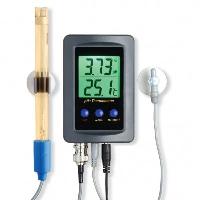 RT5000 Featured Thermometer