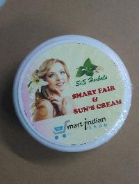 SIS Herbals Fair & Sunscreen Cream
