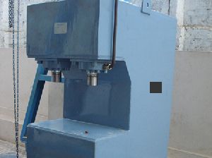 c-frame hydraulic press