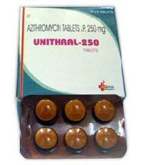 Azithromycin Tablet-01
