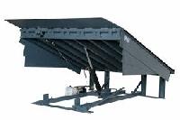 Hydraulic Dock Leveler