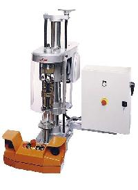 Screw Capping Machine