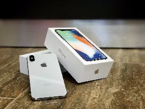 Silver Apple IPhone X 256GB 5.8