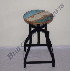 1067 Adjustable Bar Stool