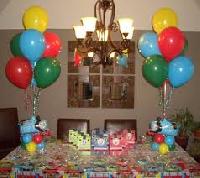 birthday party balloons