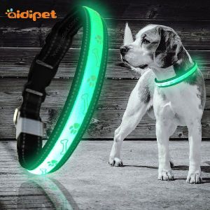 Durable Flat Surface LED Flashing Dog Collar