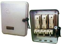 Metal Clad Triple Pole Switches