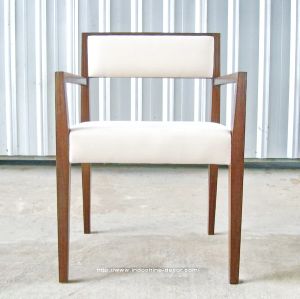 Living Room and Plastic Furniture