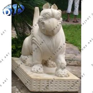 ANTIQUE YELLOW SANDSTONE SITTING LION STATUE