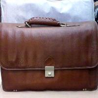 Leather Executive Bag (05)