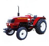24-35hp Four Wheel Tractor