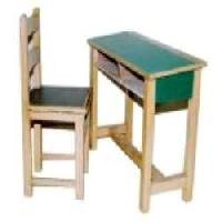 Item Code MFM306 Classroom Wooden Desks