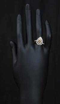Ladies Diamond Ring 005