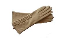 fashionable gloves
