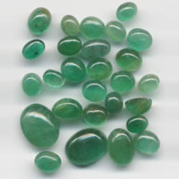 Green Emerald Gemstone (02)
