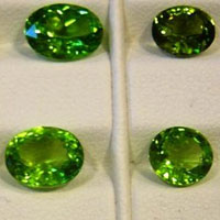 Green Emerald Gemstone (04)