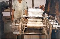 Tripple Roll Mill