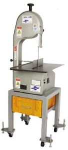 Bandsaw Cutting Machine