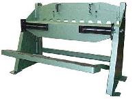 sheet metal shearing machine