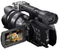 Interchangeable Lens Full Hd Camcorder Black