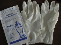 Sterile Latex Surgical Gloves