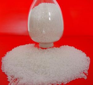 caustic soda Form : Flakes