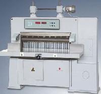 Paper Guillotine Machine (QZ-1640C)