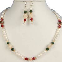 White Button Fresh Water Pearl Necklace Earring