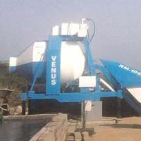 On Wheel Batching Plant With Reversible Mixer