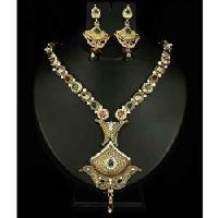 Artificial Kundan Bridal Jewellery Set
