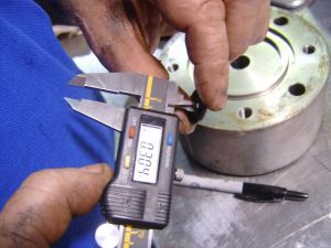 Machinery Servicing & Reconditioning / Refurbishing