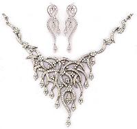 Diamond Necklace : JE-NS-650