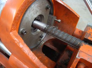 Tapered Thread Cutting Machine