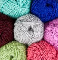 acrylic knitting yarn