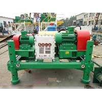 Decanting Centrifuge