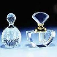 synthetic perfumery compounds