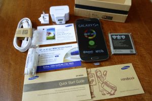 Samsung Galaxy S4 Mobile Phone