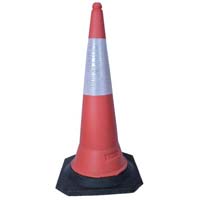 KT Safety Cone With Rubber Base 750mm
