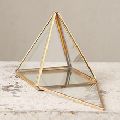 glass box pyramid shape