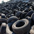 Black waste tyre scrap