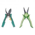 Light And Dark Green Set Mini Pruning and Trmmer by Wonderland : Garden Tools