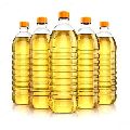 Yellow Liquid cold pressed groundnut oil