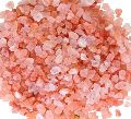 Himalayan pink rock salt granules